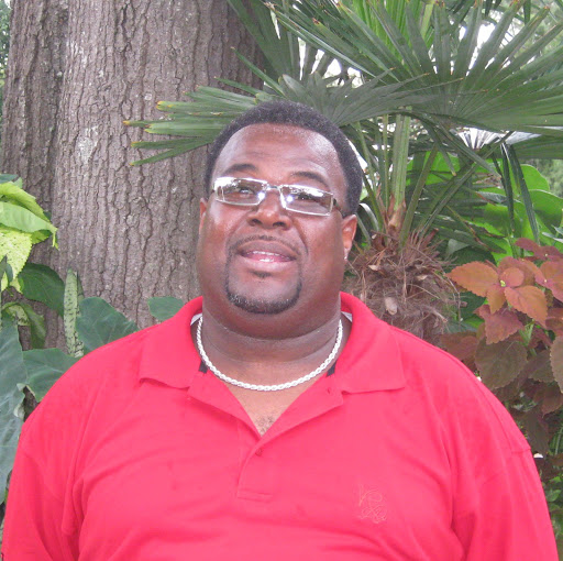Christopher Catchings Photo 2
