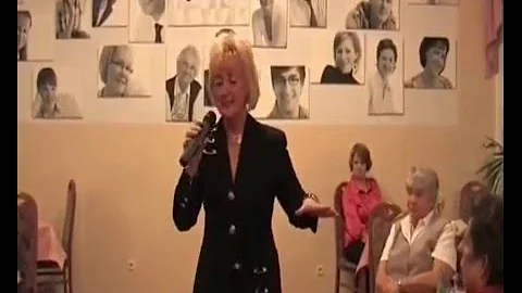 Stefanie Simon Photo 23