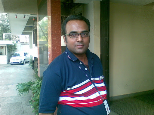 Manish Naik Photo 15