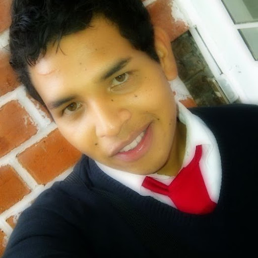 Gonzalo Castro Photo 9