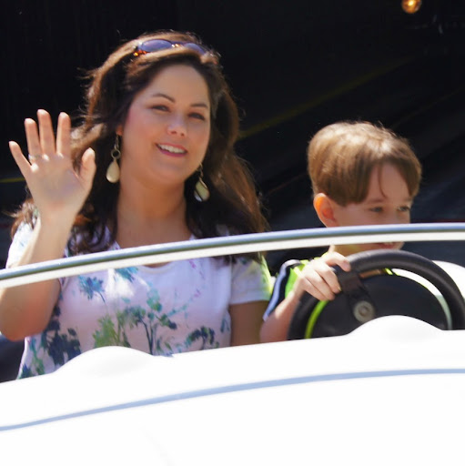 Michelle Crawford Photo 12