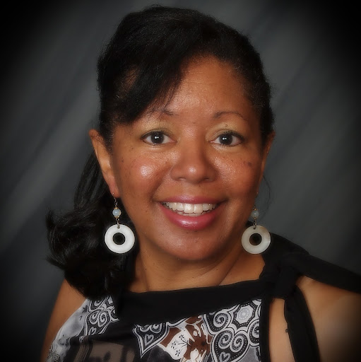 Pamela Collins Photo 15