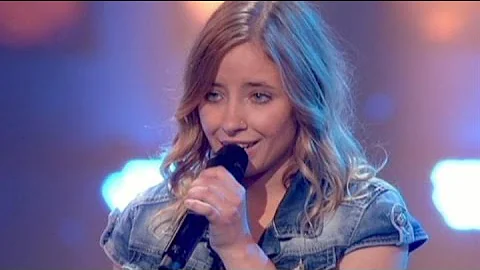 Melissa Holland Photo 34