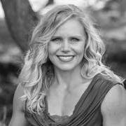 Karen Weeden Photo 4