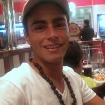 Charles Rodrigues Photo 12