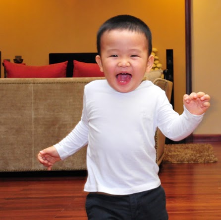 Nhat Nguyen Photo 16