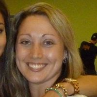Stefanie Burns Photo 5