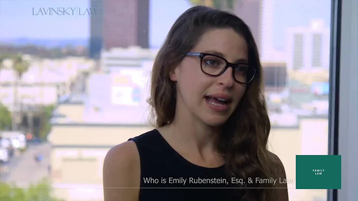 Emily Rubenstein Photo 32