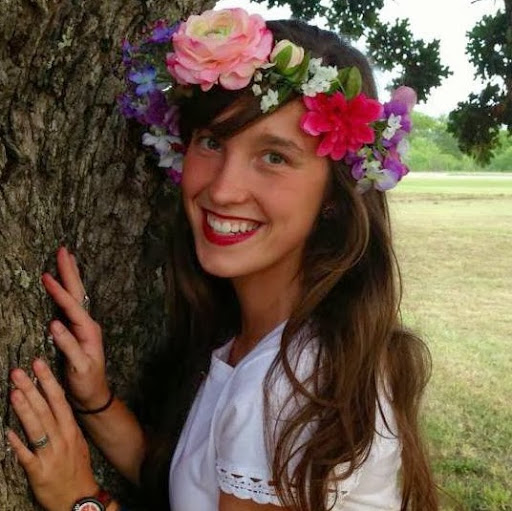 Meredith Holmes Photo 11