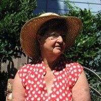 Janet Lindell Photo 3