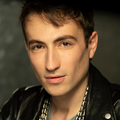 Robert Giordano Photo 12