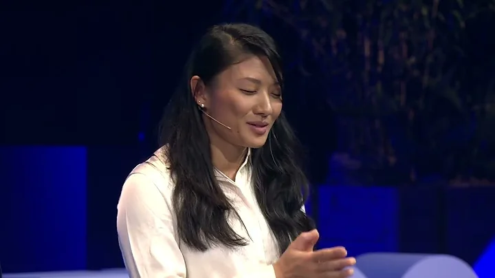 Christine Wang Photo 32