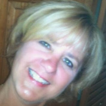 Lori Collins Photo 13