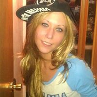 Emily Hubbard Photo 6
