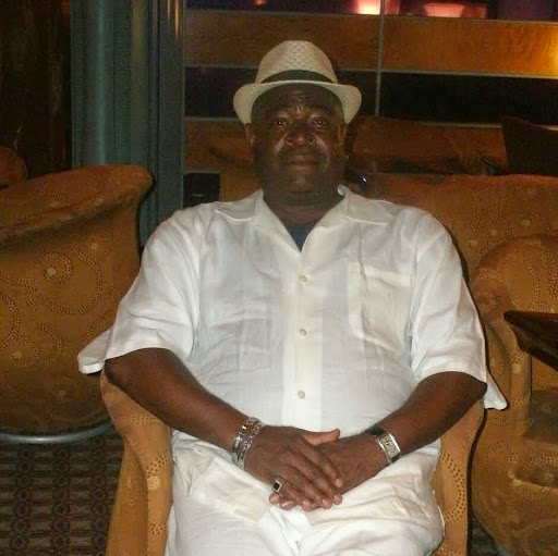 Antoine Fuller Photo 5