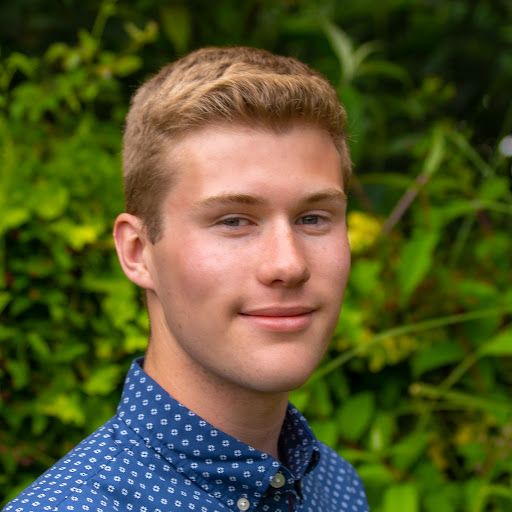 Joe Holmes Photo 1