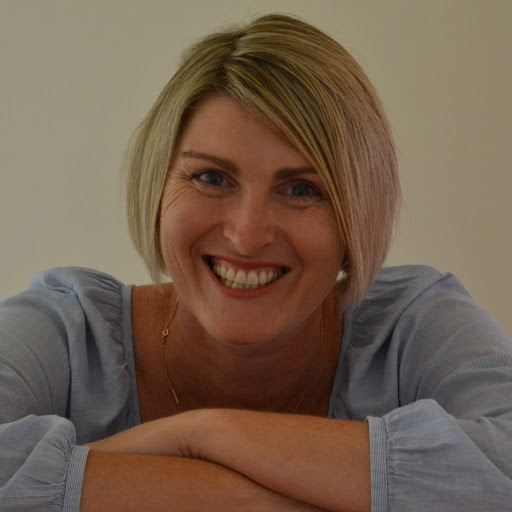 Anne Hayes Photo 21