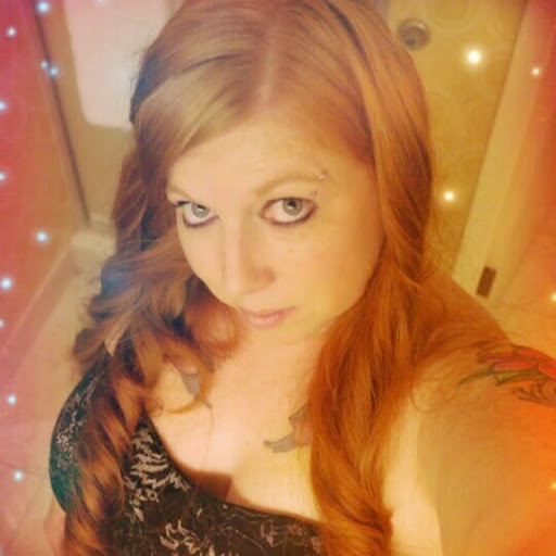 Linda May Photo 18