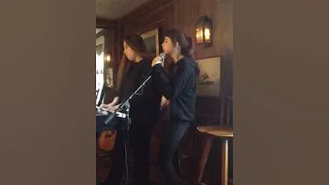 Jennifer Heppner Photo 16