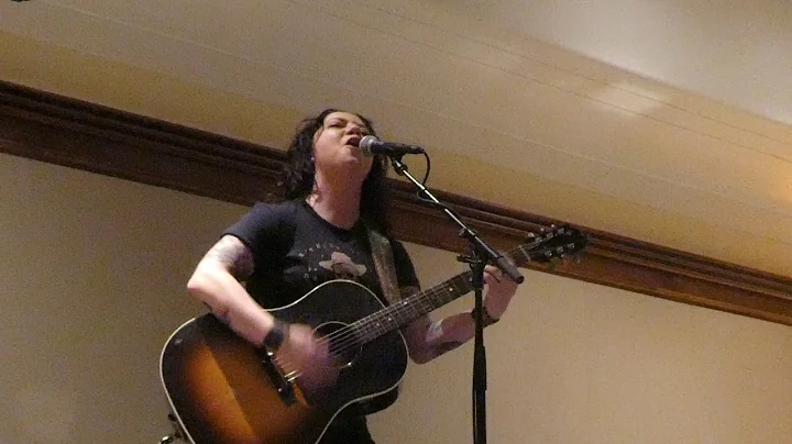 Ashley Willman Photo 26