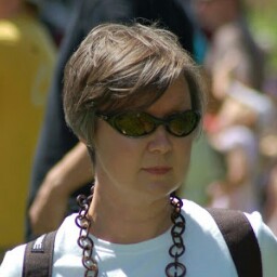 Helen Cutting Photo 2