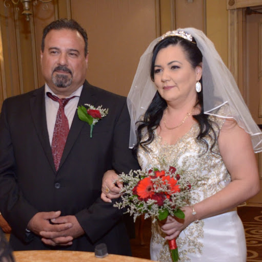 Shelly Ruiz Photo 9