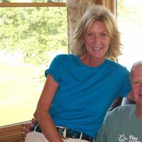 Julie Tomlin Photo 6