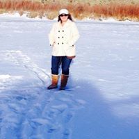 Stephanie Platt Photo 4