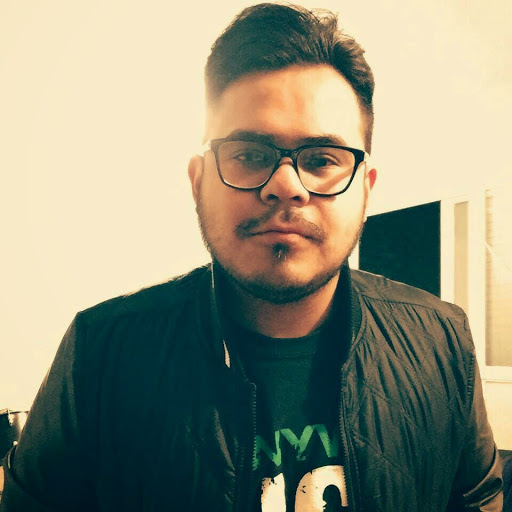 Erik Espinosa Photo 10