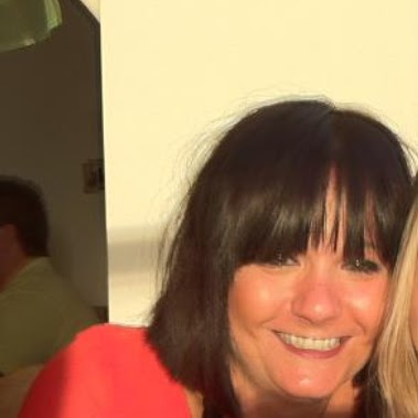 Laurie Palmer Photo 15