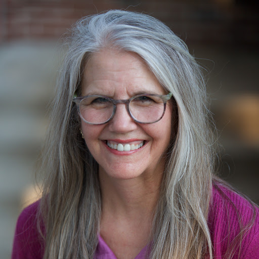 Catherine Mclaughlin Photo 10