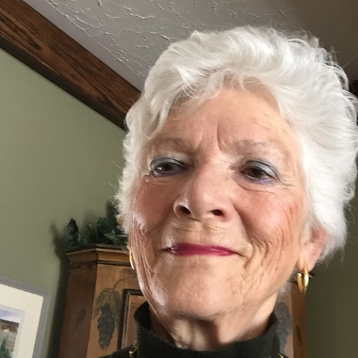 Linda Frey Photo 15