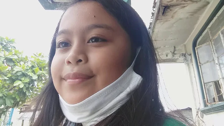 Josephine Rosales Photo 19