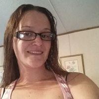 Crystal Deloach Photo 3