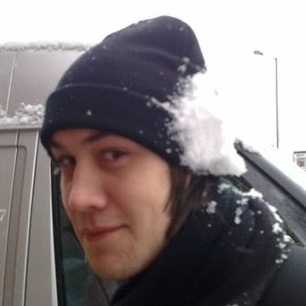 Simon Davies Photo 15