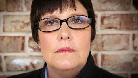 Angie Buchanan Photo 34