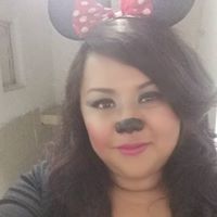 Reyna Rosales Photo 3