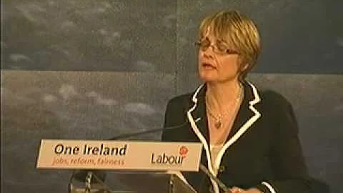 Margaret Richie Photo 7