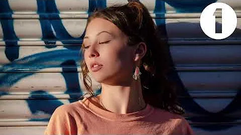 Kara Gray Photo 30