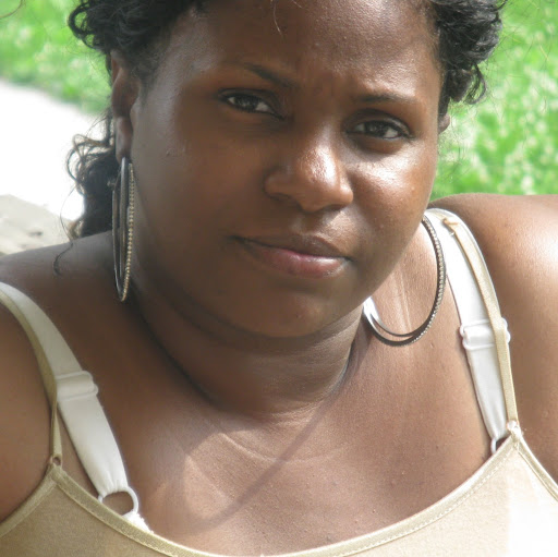 Tiffany Yates Photo 14