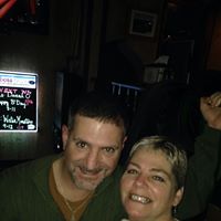 Laurie Riley Photo 7