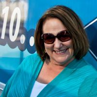 Diana Collins Photo 10