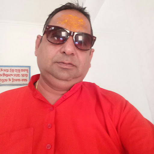 Rajesh Vashist Photo 15