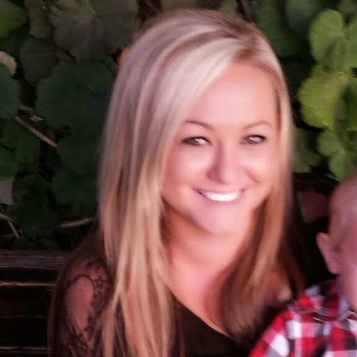 Brooke Carlson Photo 14
