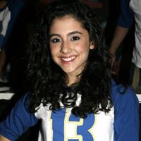 Claire Valentine Photo 7
