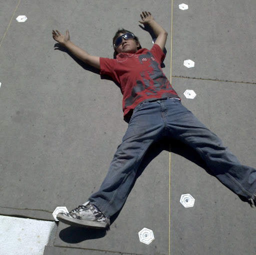 Silas Thomas Photo 11