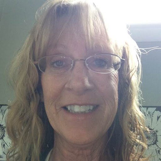 Carol Nielsen Photo 15