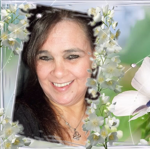 Mary Garris Photo 11