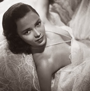 Katrina Rucker Photo 9
