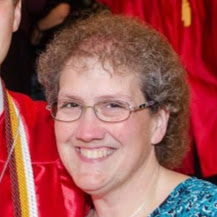 Lori Lester Photo 10